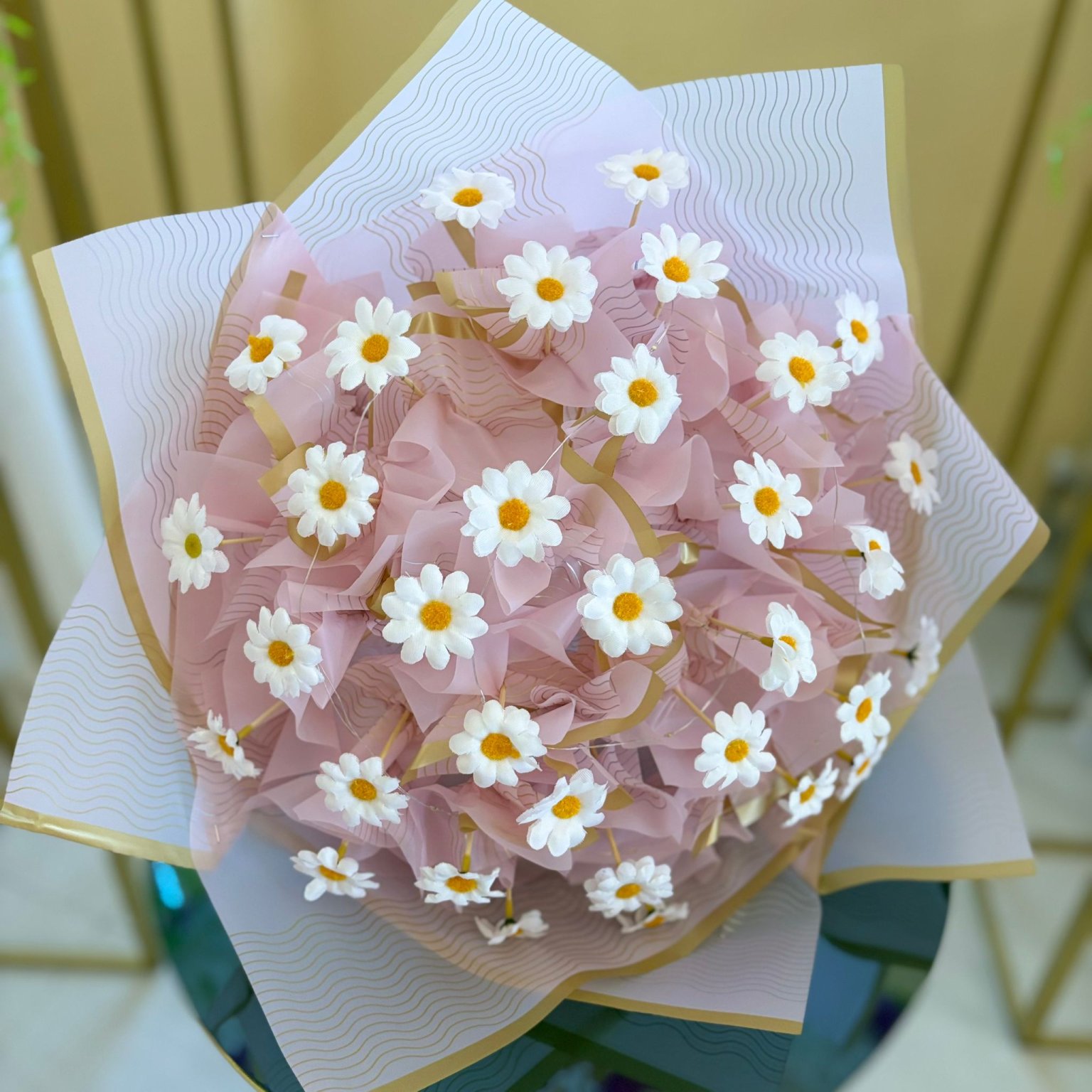 Ledli Papatya Buketi